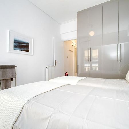 Elegant Light Two Bedroom Apartment In City Center Афіни Екстер'єр фото